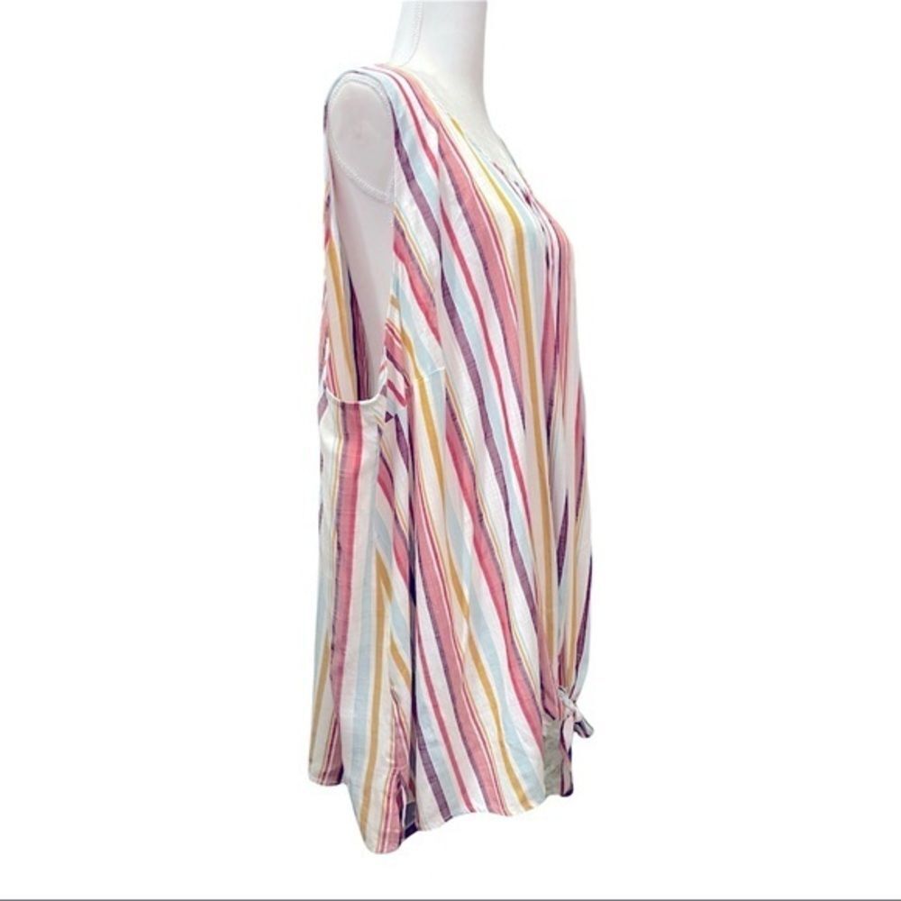 Lane Bryant Lightweight Stripped Tie Front Tank - Size 28 - Picture 2 of 3